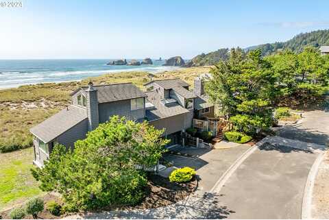 N Breaker Point Dr, Cannon Beach, OR 97110