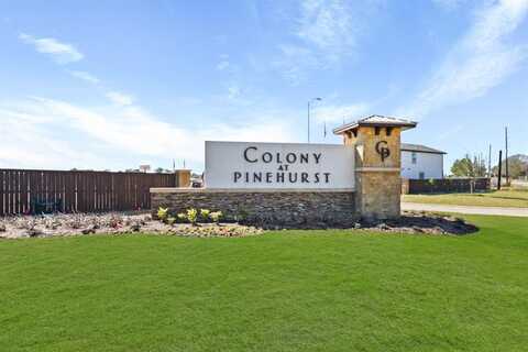 Pinehurst Trace Drive, Pinehurst, TX 77362