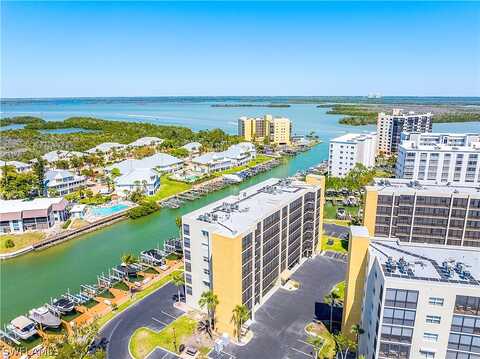 Bay Beach Lane N, Fort Myers Beach, FL 33931