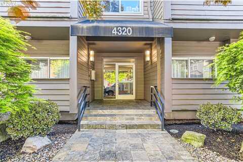 S Corbett Ave, Portland, OR 97035