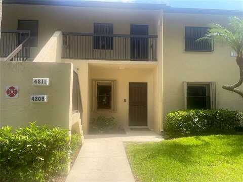 Carambola Cir, Pompano Beach, FL 33066