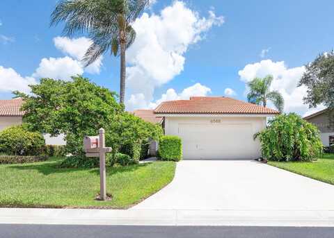 Wilshire Circle E, Sarasota, FL 34238