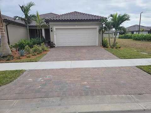 Oak Circle, Vero Beach, FL 32967