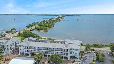 Ne Indian River Drive, Jensen Beach, FL 34957