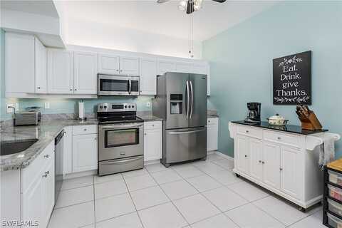 Dover Place, Naples, FL 34104