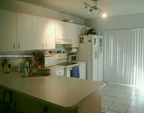 W 80Th St, Hialeah, FL 33018