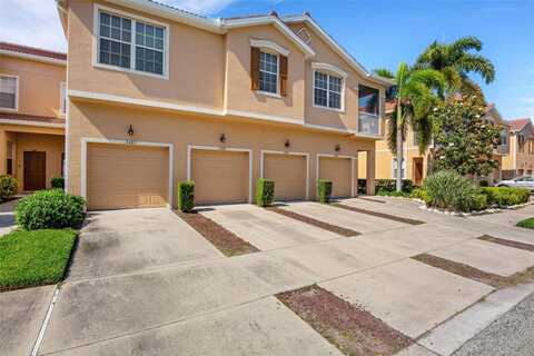 Parkridge Circle, Sarasota, FL 34243