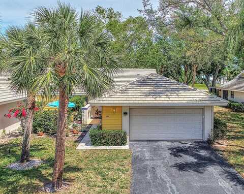 Pembroke Lane S, Venice, FL 34293