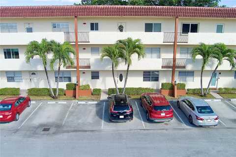 S Hollybrook Dr, Pembroke Pines, FL 33025