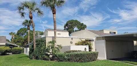 Horseshoe Court, Sarasota, FL 34235