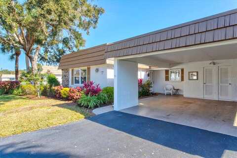 Riverbluff Court, Sarasota, FL 34231