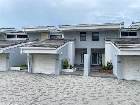 Poinciana Dr, Sunny Isles Beach, FL 33160