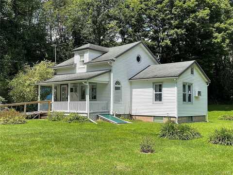 & 19 Stardust Trail, Equinunk, PA 18417