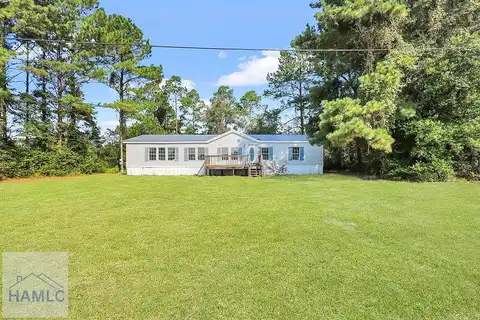 Barn Road Circle, Jesup, GA 31545