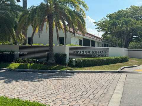 Mainsail Cir, Aventura, FL 33180