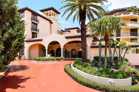 Bradley Place, Palm Beach, FL 33480