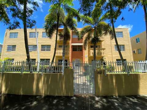 Ne 168Th St, North Miami Beach, FL 33162