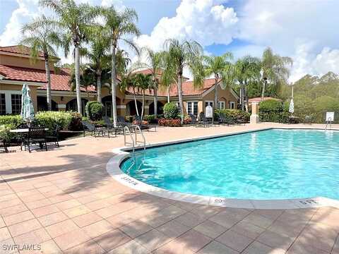 Florida Club Circle, Naples, FL 34112