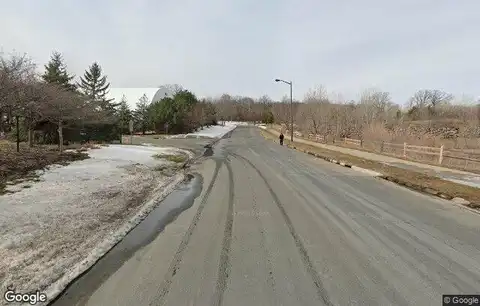 Hunt Dr, Eagan, MN 55122