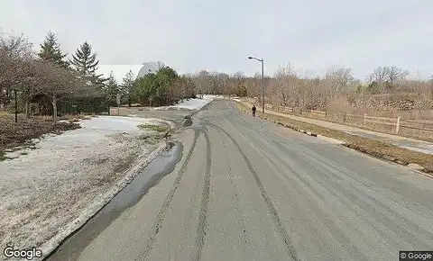 Hunt Dr, Eagan, MN 55122