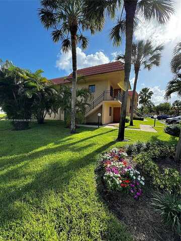 Lakeview Dr, Weston, FL 33326