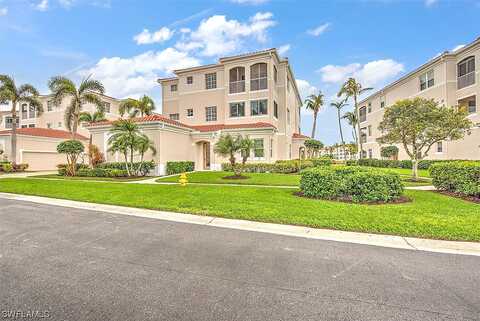 Harbour Links Court, Fort Myers, FL 33908