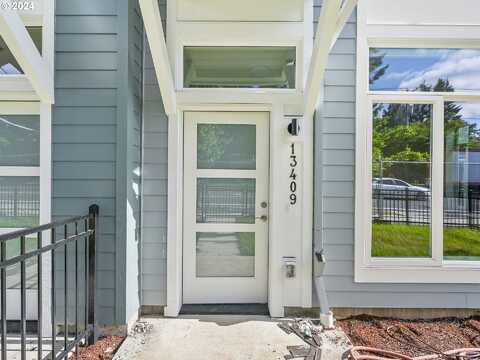 Foster, PORTLAND, OR 97236