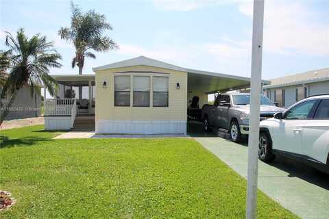 Sw 44Th Blvd #15, Okeechobee, FL 34974