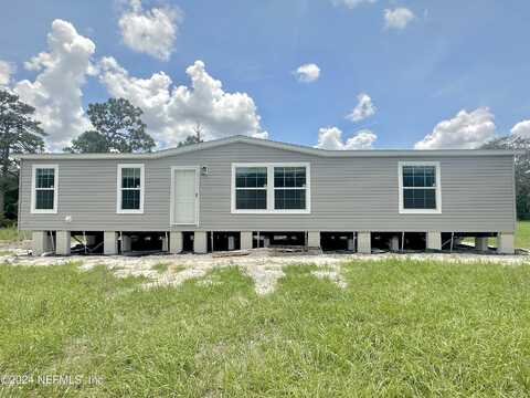 Patrician Place, Satsuma, FL 32189