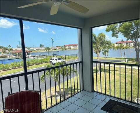 Caravel Circle, Fort Myers, FL 33908