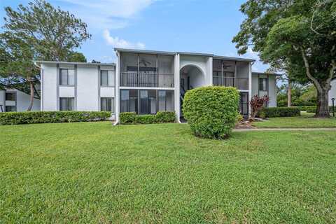 Pine Ridge Circle W, Tarpon Springs, FL 34688