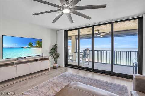 Gulf Shore Drive, Naples, FL 34108