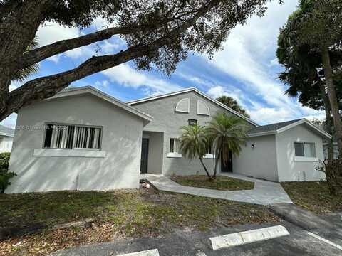 Lake Victoria Dr, West Palm Beach, FL 33411