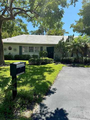 E Cypress Dr, Pompano Beach, FL 33069