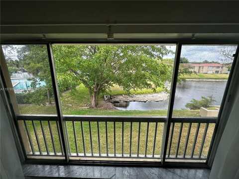 Twin Lakes Dr, Coral Springs, FL 33071