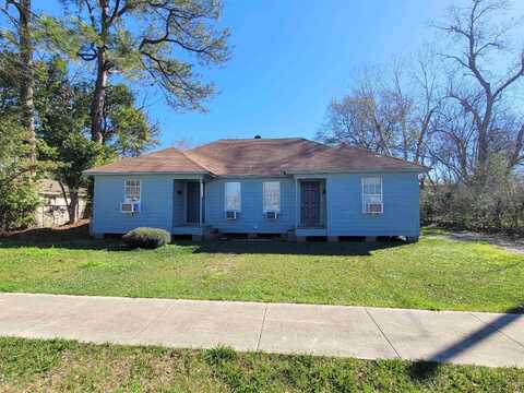 Grandberry St, Beaumont, TX 77705