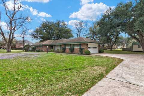 Oaks End Rd, Bridge City, TX 77611