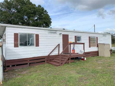 702 160 St, Other City In The State Of Florida, FL 34972