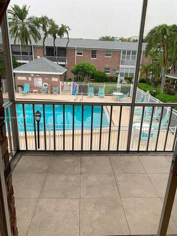 41St Terrace, Saint Petersburg, FL 33711