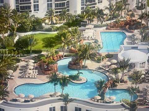 Colling Ave, Sunny Isles Beach, FL 33160