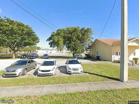 W St, Riviera Beach, FL 33404