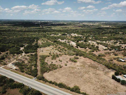 Along Rr Row, Beeville, TX 78102