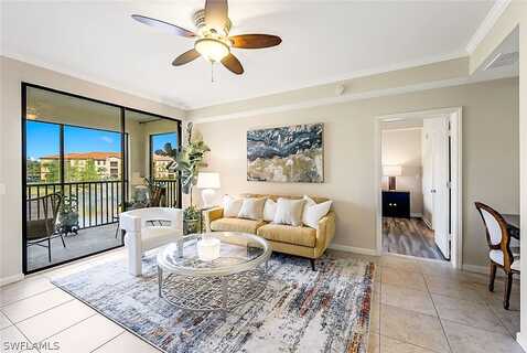 Positano Circle, Naples, FL 34105