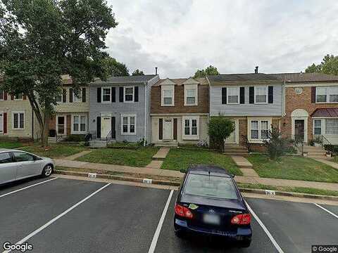 Four Chimney, CENTREVILLE, VA 20120