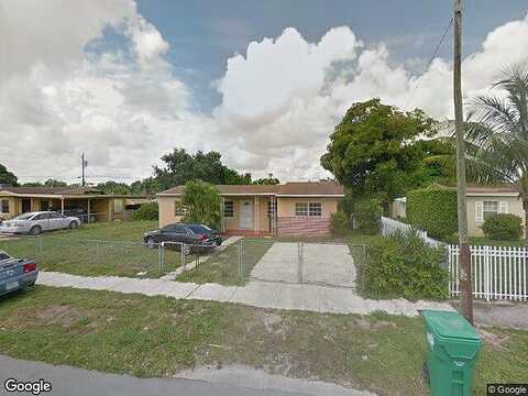 18Th, OPA LOCKA, FL 33054