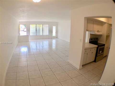 121St, NORTH MIAMI, FL 33181