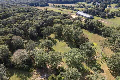 Flint Hill Road, West Tisbury, MA 02575