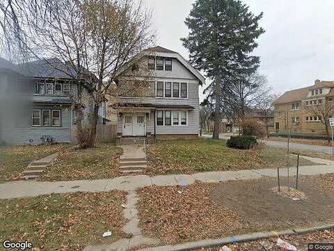 44Th, MILWAUKEE, WI 53210