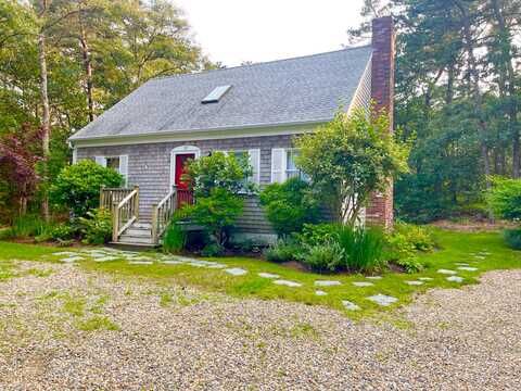 Pondview Drive, Oak Bluffs, MA 02557