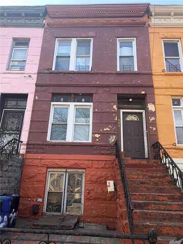 Bainbridge, BROOKLYN, NY 11233